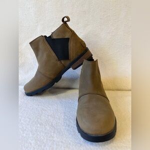 Sorel Womens Ankle Boots Size 8.5 NWOT